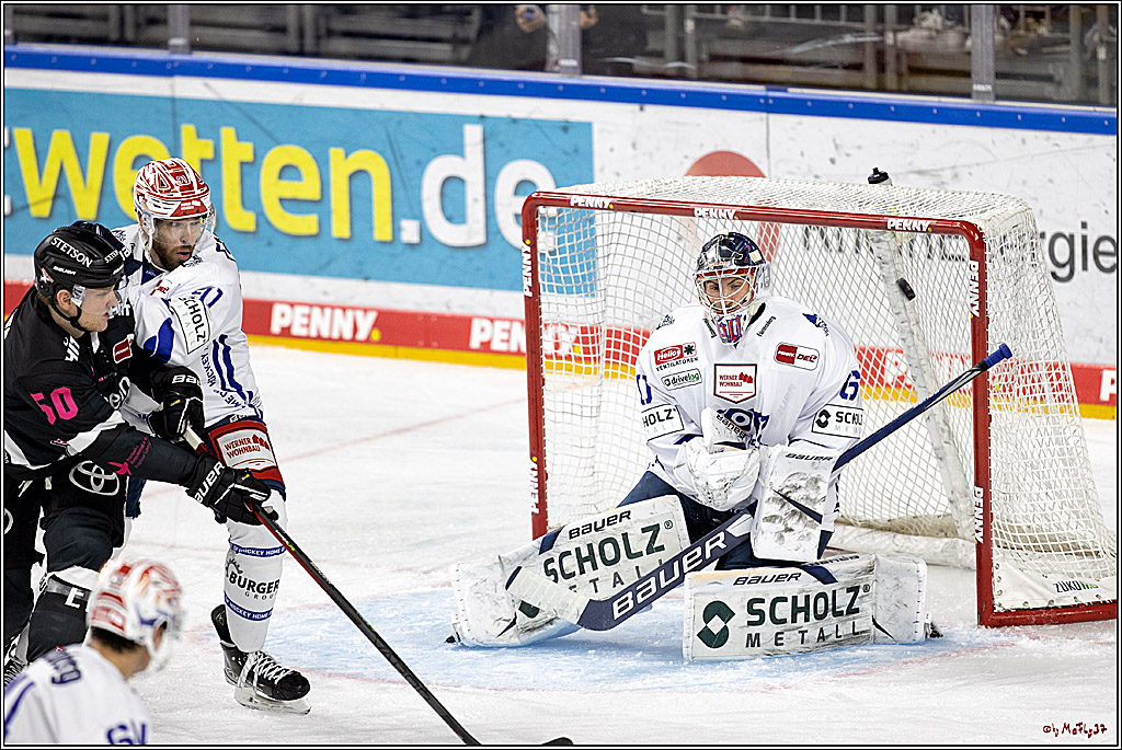 PENNY DEL;  Koelner Haie - Schwenninger Wild Wings; Koeln, 08.10.2021